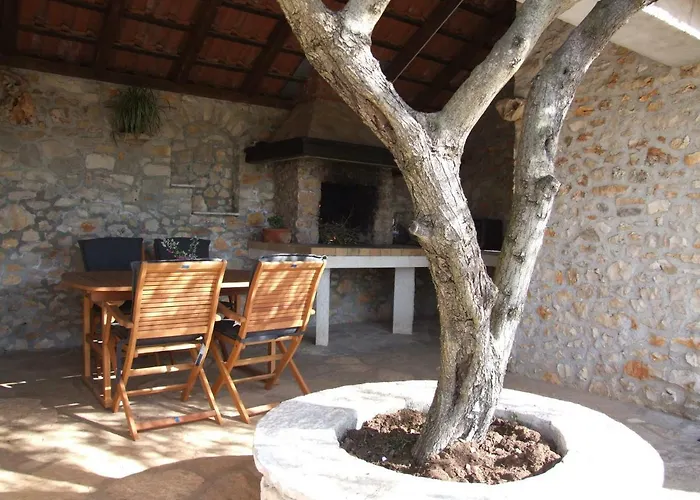 Tatil Evi Katia Pucisca